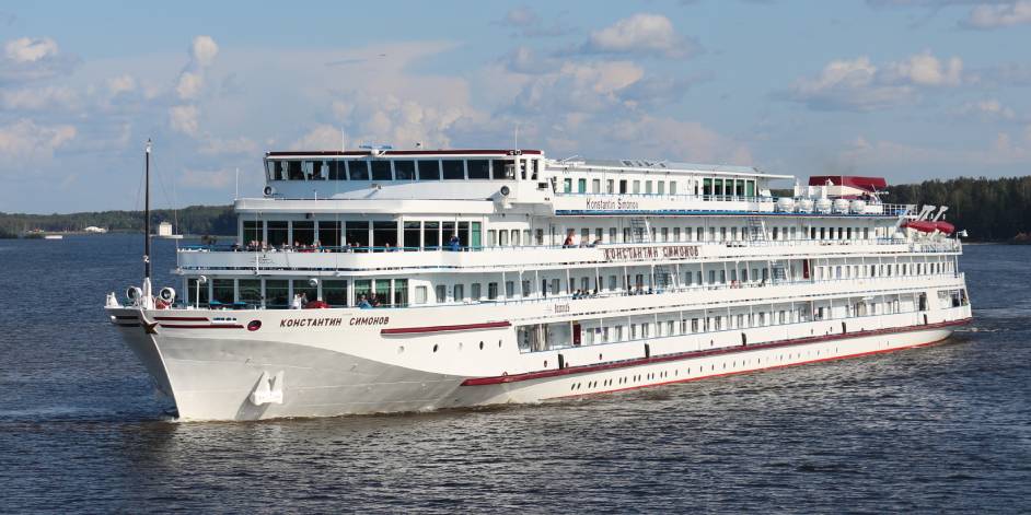 Константин Симонов