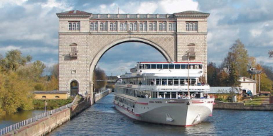 Георгий Чичерин