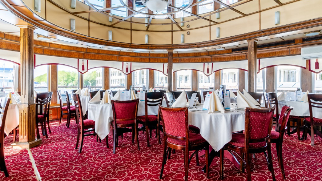 Верхний панорамный ресторан 