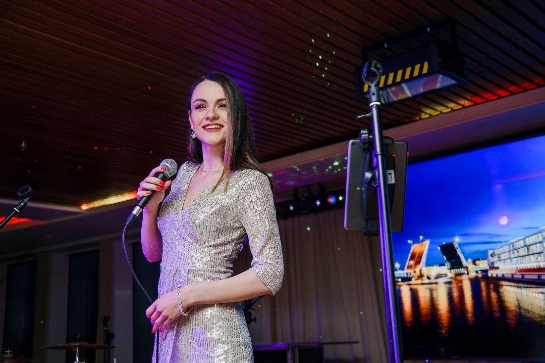 Живая музыка и выступления