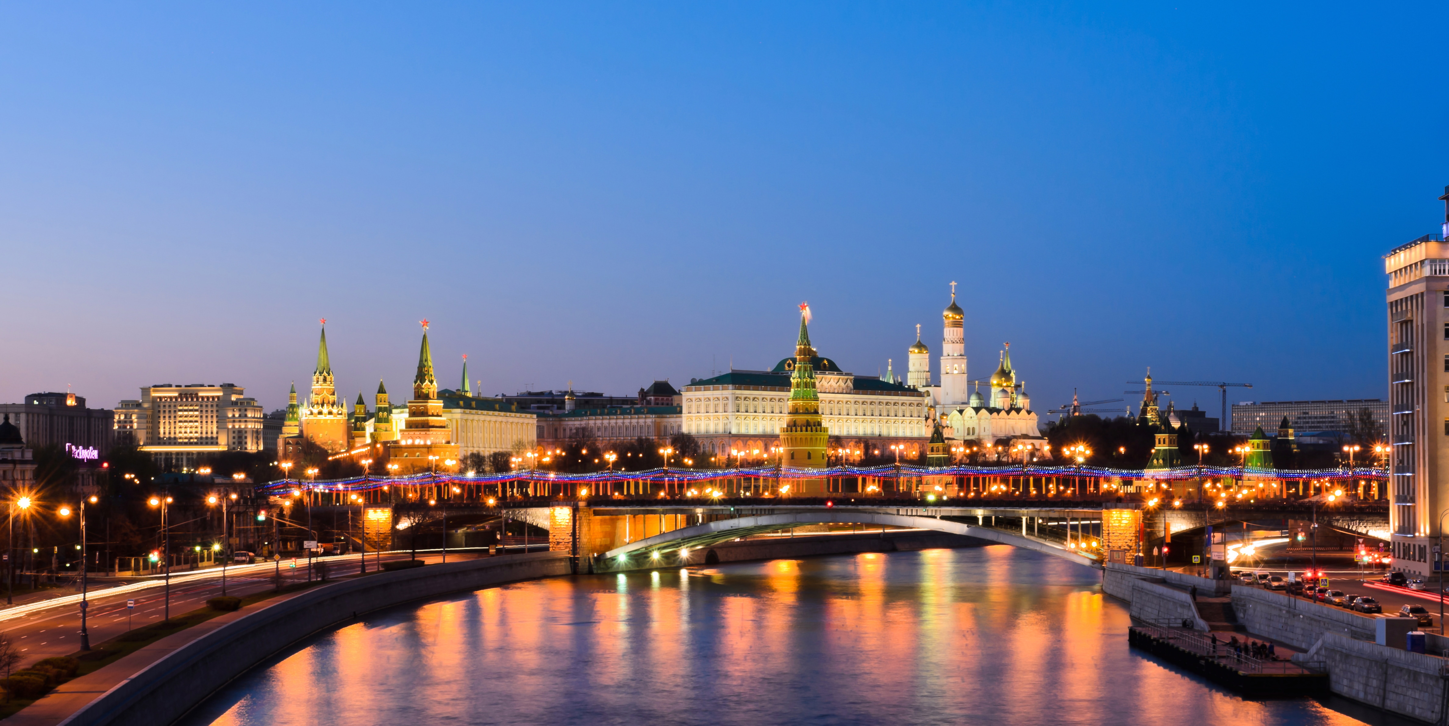 Самые красивые достопримечательности и культурно-исторические места России