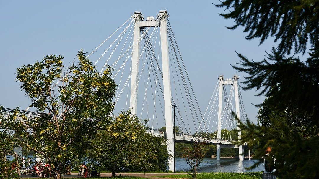 из Красноярска