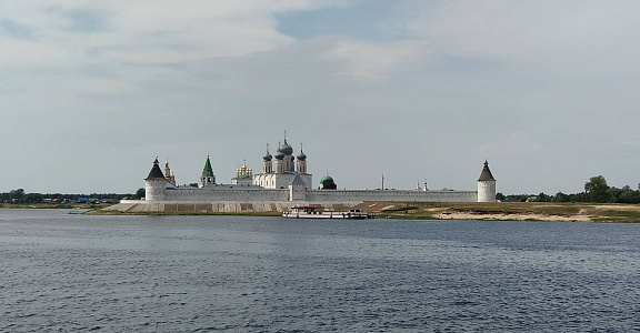 Путешествие в обитель Святого Макария Путешествие в обитель Святого Макария