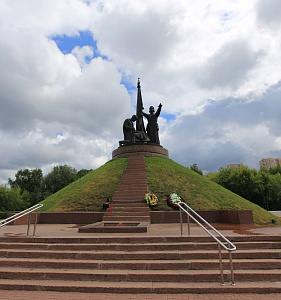 Край ста тысяч песен Край ста тысяч песен