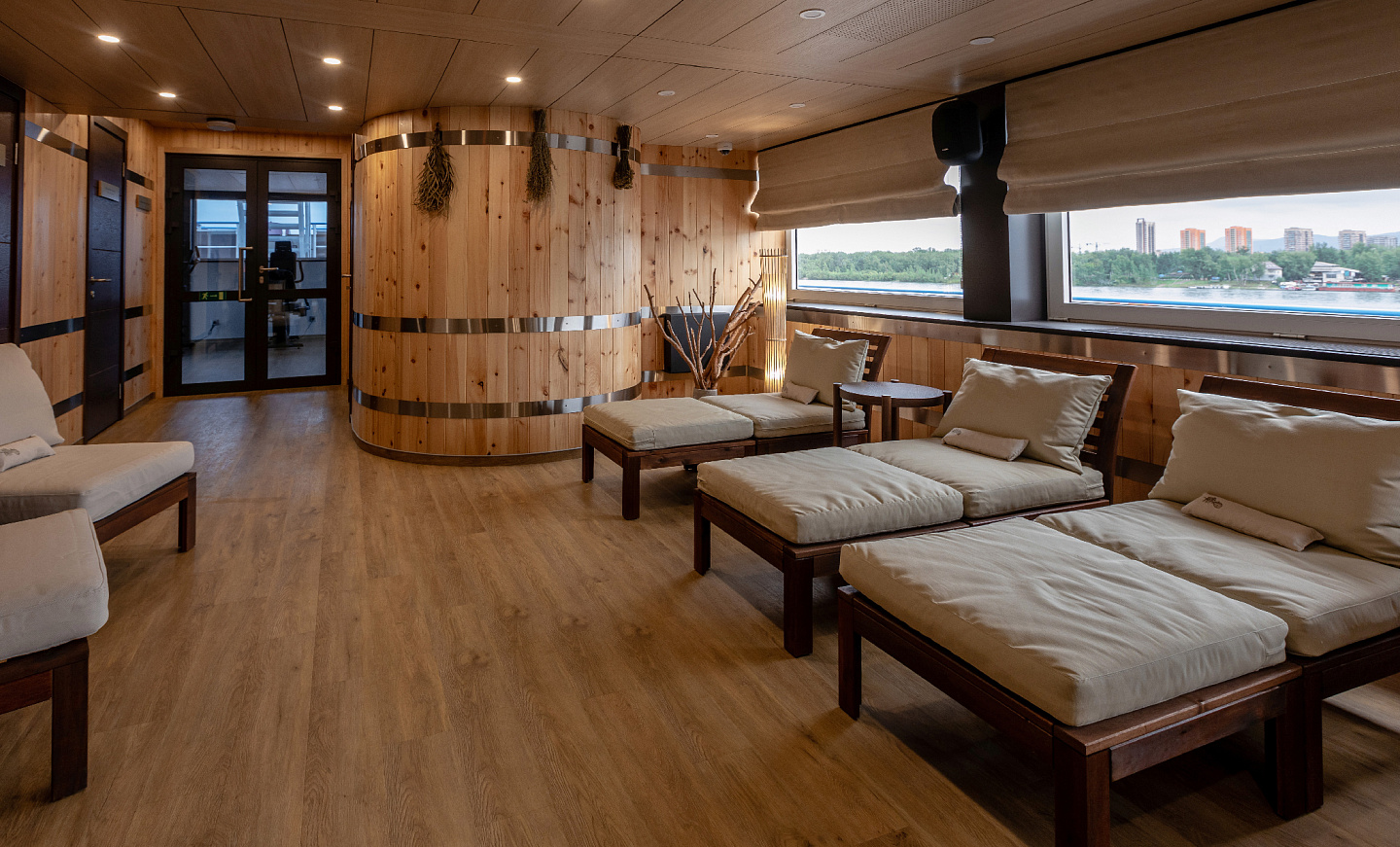 SPA-зона c фито-баром