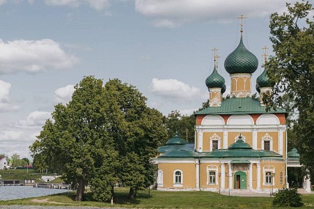 Путешествие по Верхней Волге Путешествие по Верхней Волге