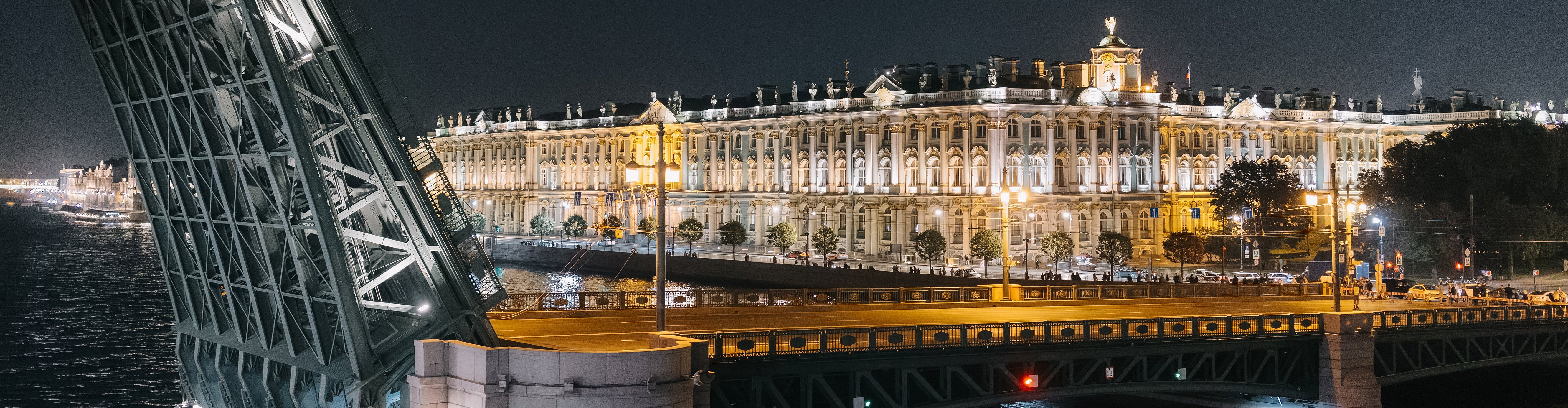 В Санкт-Петербург В Санкт-Петербург