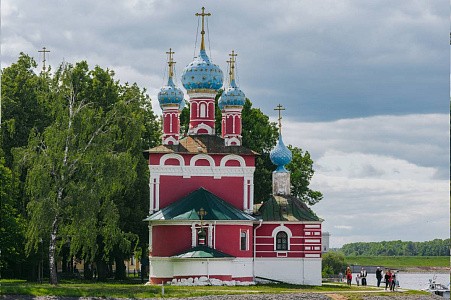 В гостях у Угличских князей В гостях у Угличских князей