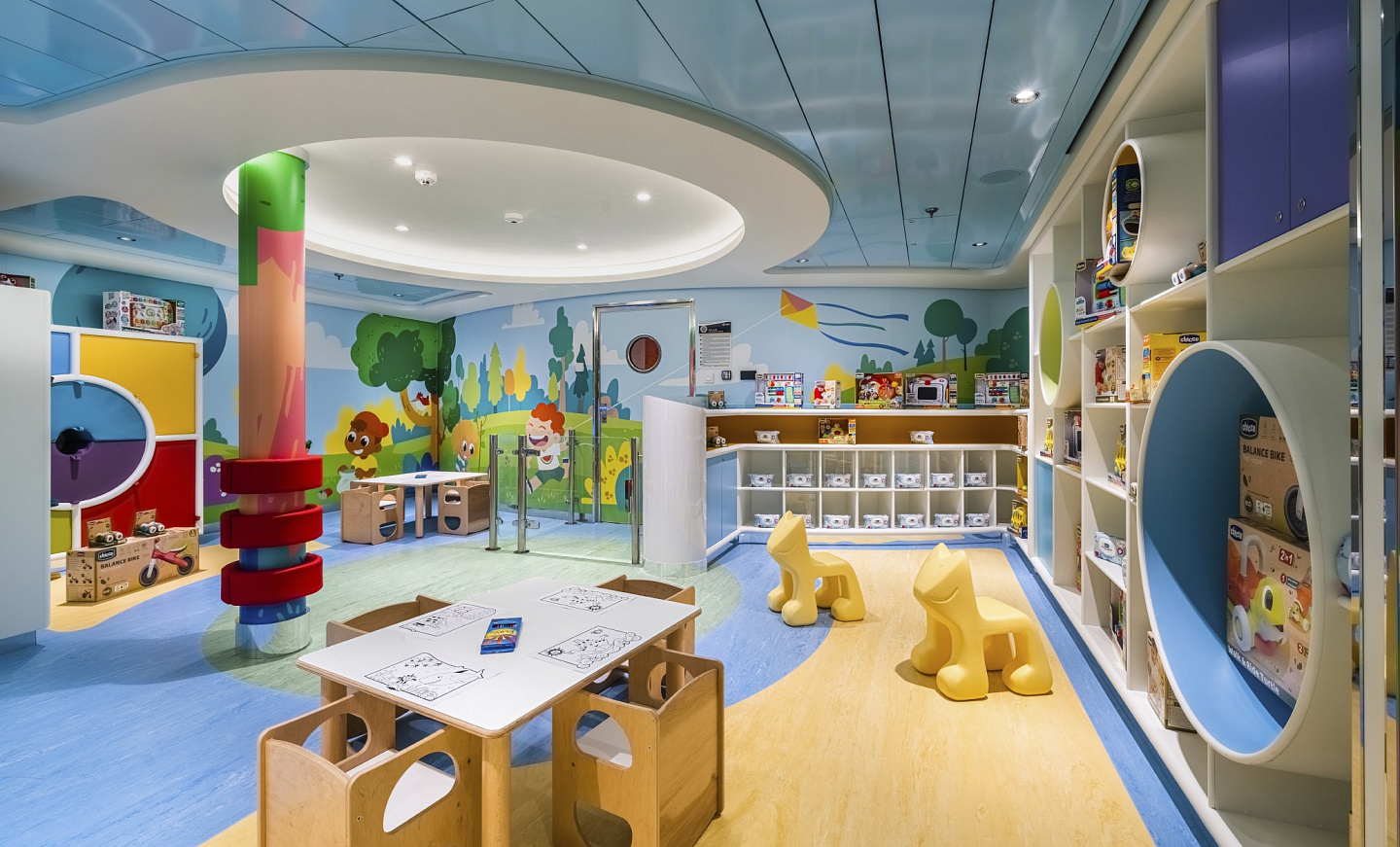 Детский клуб до 3 лет