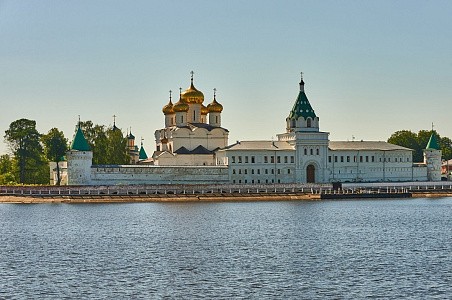 "Колыбель" династии Романовых "Колыбель" династии Романовых
