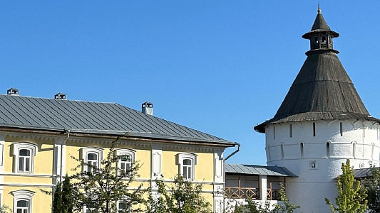 Путешествие в обитель святого Макария