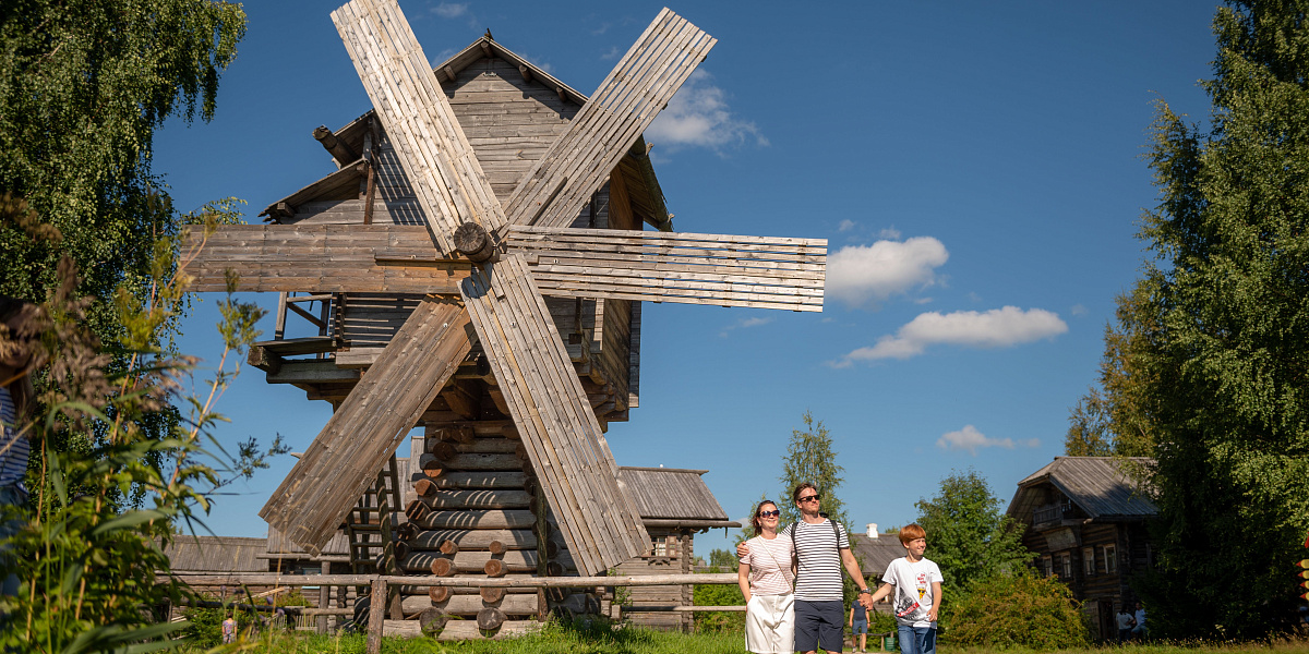 Сказочная деревня Мандроги и Александро-Свирский монастырь - 2290 руб. - экскурс