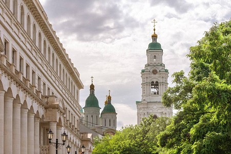 В край «каспийской розы» В край «каспийской розы»