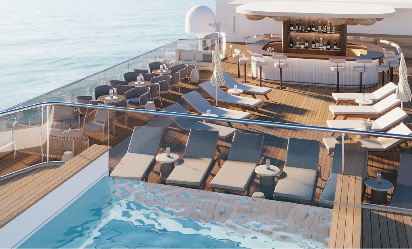 Солярий с бассейном под открытым небом, баром 360° и релакс-зоной