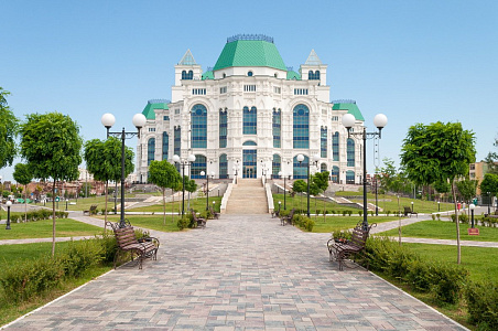 В край «каспийской розы» В край «каспийской розы»