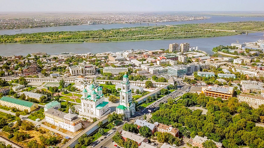 В край «каспийской розы» В край «каспийской розы»