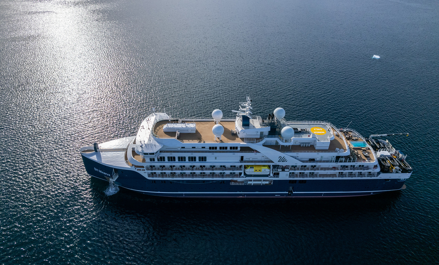 Открытая верхняя палуба для наблюдений