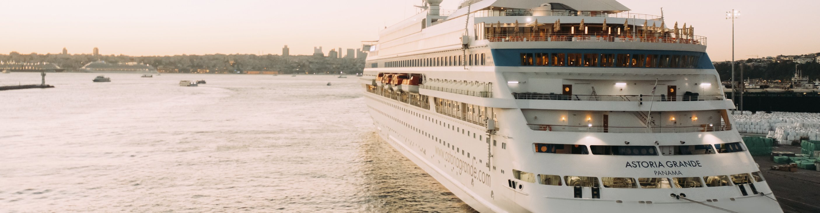 Astoria Grande