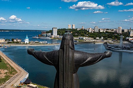Край ста тысяч песен Край ста тысяч песен