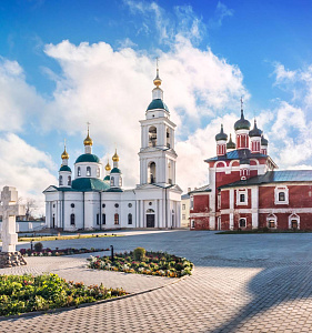 В гостях у Угличских князей В гостях у Угличских князей
