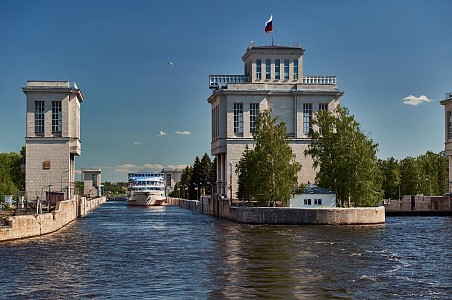 Край ста тысяч песен Край ста тысяч песен