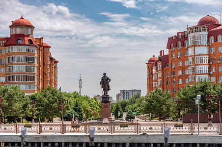 В край "каспийской розы" В край "каспийской розы"